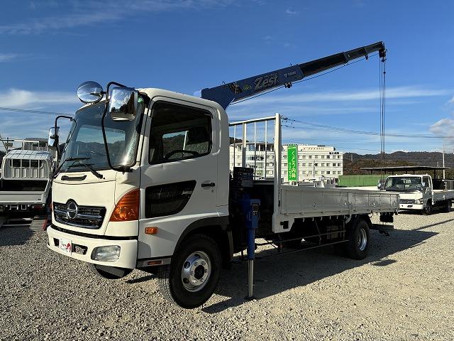 ヒノレンジャー タダノ４段クレーン・フックイン・６ＭＴ・２．８ｔ積　タダノ４段クレーン・フックイン・６ＭＴ・２．８ｔ積・ＺＥ３０４Ｈ（同年式）・メッキパーツ・ロープ穴４対・アシストゲート・ＥＴＣ・荷台内寸　Ｌ５４４０　Ｗ２１３８　Ｈ４０２（9枚目）