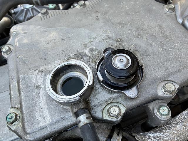 ヒノレンジャー タダノ４段クレーン・フックイン・６ＭＴ・２．８ｔ積　タダノ４段クレーン・フックイン・６ＭＴ・２．８ｔ積・ＺＥ３０４Ｈ（同年式）・メッキパーツ・ロープ穴４対・アシストゲート・ＥＴＣ・荷台内寸　Ｌ５４４０　Ｗ２１３８　Ｈ４０２（22枚目）