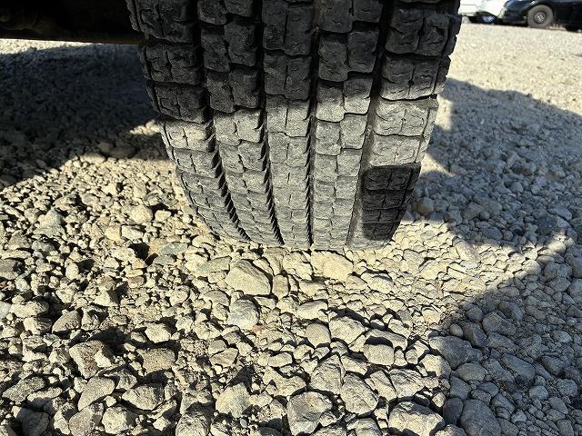 ヒノレンジャー タダノ４段クレーン・フックイン・６ＭＴ・２．８ｔ積　タダノ４段クレーン・フックイン・６ＭＴ・２．８ｔ積・ＺＥ３０４Ｈ（同年式）・メッキパーツ・ロープ穴４対・アシストゲート・ＥＴＣ・荷台内寸　Ｌ５４４０　Ｗ２１３８　Ｈ４０２（57枚目）