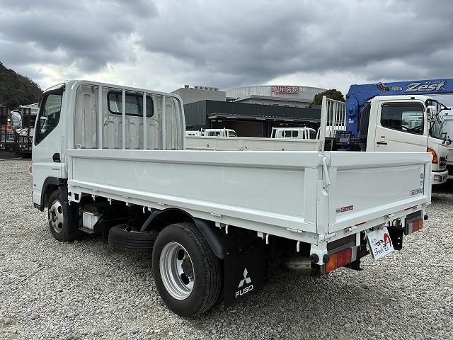キャンター ２ｔ積・平ボディ・ＡＴ・全低床・車検付　２ｔ積・平ボディ・ＡＴ・全低床・車検付・坂道発進補助装置・電格ミラー・エコモードスイッチ・メッキパーツ・フォグランプ・荷台内寸　Ｌ３１２２　Ｗ１６１８　Ｈ３９０（6枚目）