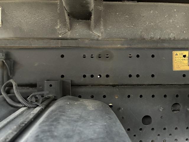 フォワード ３．７５ｔ積・ダンプ・６ＭＴ・コボレーン　３．７５ｔ積・ダンプ・６ＭＴ・コボレーン・坂道発進補助装置・電格ミラー・中間ピン・キーレス・エコモードスイッチ・強化プロテクター・新明和ＤＲ４－０００３ＳＹ・内寸Ｌ３４０６　Ｗ２０８０　Ｈ３４１（72枚目）