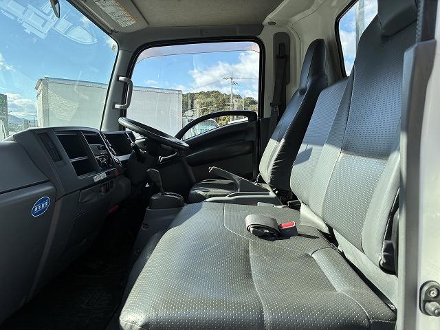 エルフトラック ３ｔ積・ワイドロング・平・オートマ　３ｔ積・ワイドロング・平・オートマ・キーレス・メッキパーツ・アシストゲート・ロープ穴４対・ＡＳＲ・荷台内寸　Ｌ４３５７　Ｗ２０８３　Ｈ３９３（34枚目）