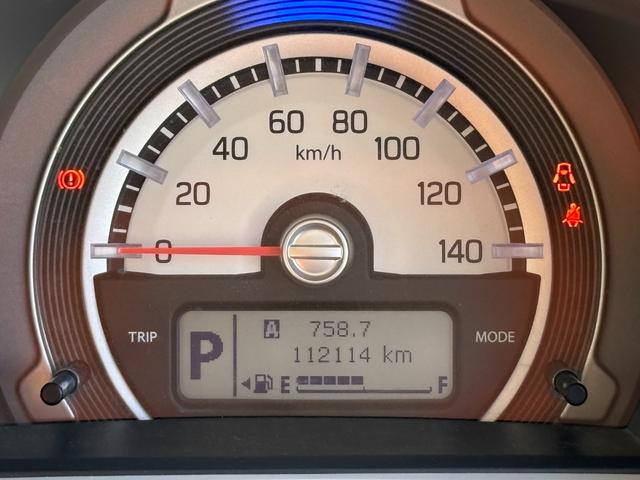 ハスラー Ｇ　ドライブレコーダー　ＥＴＣ　ナビ　衝突被害軽減システム　スマートキー　アイドリングストップ　電動格納ミラー　シートヒーター　ベンチシート　ＣＶＴ　盗難防止システム　ＡＢＳ　ＥＳＣ　衝突安全ボディ（9枚目）