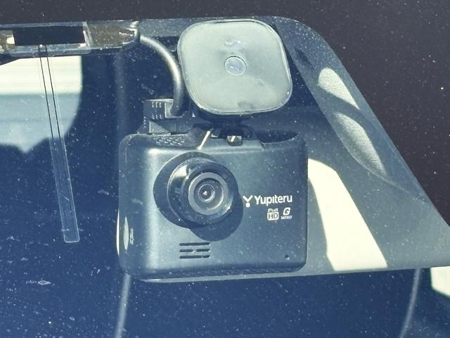 ハスラー Ｇ　ドライブレコーダー　ＥＴＣ　ナビ　衝突被害軽減システム　スマートキー　アイドリングストップ　電動格納ミラー　シートヒーター　ベンチシート　ＣＶＴ　盗難防止システム　ＡＢＳ　ＥＳＣ　衝突安全ボディ（12枚目）