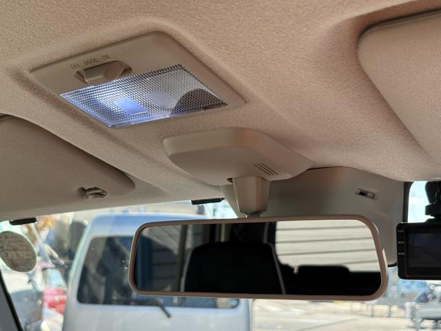 ハスラー Ｇ　ドライブレコーダー　ＥＴＣ　ナビ　衝突被害軽減システム　スマートキー　アイドリングストップ　電動格納ミラー　シートヒーター　ベンチシート　ＣＶＴ　盗難防止システム　ＡＢＳ　ＥＳＣ　衝突安全ボディ（25枚目）