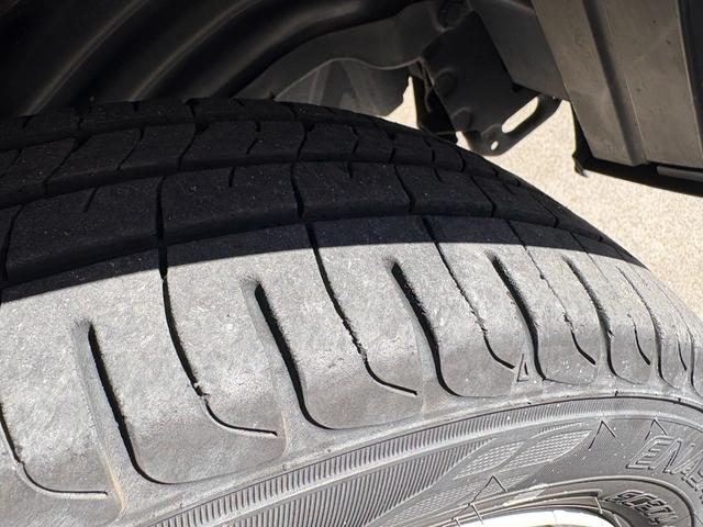 ハスラー Ｇ　ドライブレコーダー　ＥＴＣ　ナビ　衝突被害軽減システム　スマートキー　アイドリングストップ　電動格納ミラー　シートヒーター　ベンチシート　ＣＶＴ　盗難防止システム　ＡＢＳ　ＥＳＣ　衝突安全ボディ（28枚目）