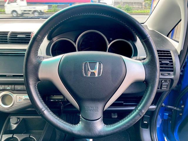 フィット １．５Ｓ　後期型　ＶＴＥＣ５ＭＴ　フルエアロ　無限グリル＆無限リアウイング　　ＴＥＩＮ車高調ＥＤＦＣ電動減衰コントローラー　ウェッズＳＡ７０アルミ　チタンテールマフラー　ディスプレイオーデイオ　ＥＴＣ　ドラレコ（39枚目）