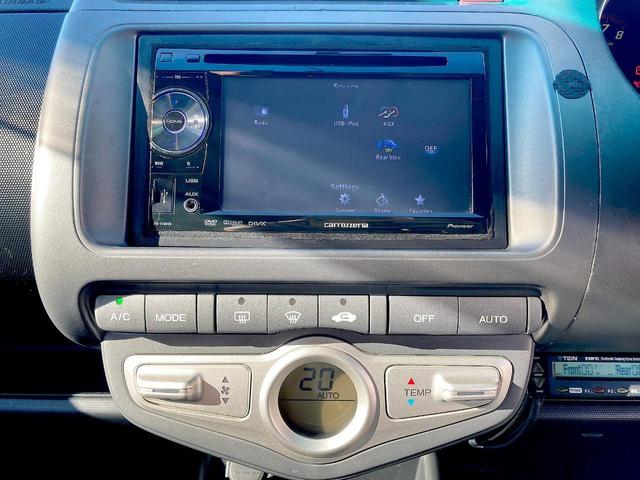 フィット １．５Ｓ　後期型　ＶＴＥＣ５ＭＴ　フルエアロ　無限グリル＆無限リアウイング　　ＴＥＩＮ車高調ＥＤＦＣ電動減衰コントローラー　ウェッズＳＡ７０アルミ　チタンテールマフラー　ディスプレイオーデイオ　ＥＴＣ　ドラレコ（45枚目）