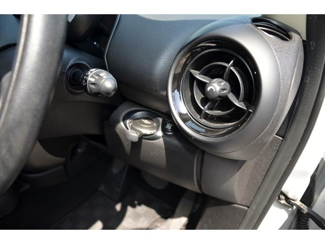 ＭＩＮＩ クーパー　クロスオーバー　管理ユーザー様買取車両　ＳｔｒａｄａＳＤナビ　フルセグＴＶ　バックカメラ　ＥＴＣ　ドラレコ　純正１６ＡＷ　フォグランプ　オートエアコン　禁煙車　取説　保証書　点検記録簿付き（39枚目）
