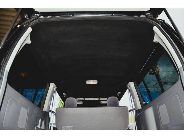 ハイエースバン ロングスーパーＧＬ　新品４型フェイスモデリスタバージョン　新品ＬＥＤヘッドライト＆ＬＥＤフォグ　リアスポ　ローダウン　ＨＤＤナビフルセグＴＶ　バックカメラ　ＥＴＣ　キーレス　新品フロアカーペット　ブラックルーフライニング（49枚目）