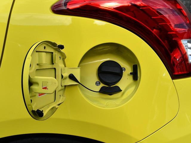 スイフトスポーツ ベースグレード 6MT モンスターガーボンGTウイングSSRタイプCアルミTEIN車高調スリットローターブレーキメッシュラインHKSマフラーRSキャタライザーマニホールドモンスターカーボンエアインダクションBOX(24枚目)