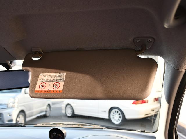 ミラ Ｌ　５ＭＴ　ＷｉｒｕｓＷｉｎレーシングマフラー　フルタップ車高調　社外１５インチアルミ　タイヤ残溝７分山　タワーバー　牽引フック　ディープコーンステアリング　社外シフトノブ　社外タコメーター　ＥＴＣ（32枚目）