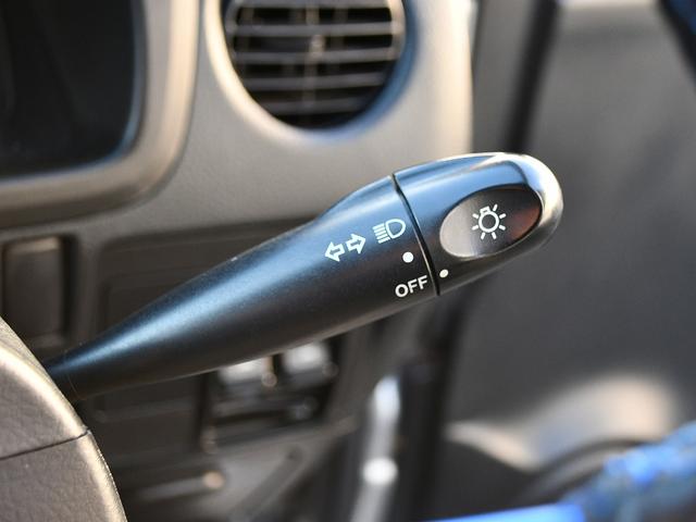 ミラ Ｌ　５ＭＴ　ＷｉｒｕｓＷｉｎレーシングマフラー　フルタップ車高調　社外１５インチアルミ　タイヤ残溝７分山　タワーバー　牽引フック　ディープコーンステアリング　社外シフトノブ　社外タコメーター　ＥＴＣ（37枚目）