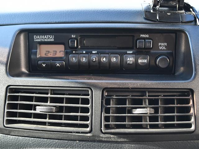 ミラ Ｌ　５ＭＴ　ＷｉｒｕｓＷｉｎレーシングマフラー　フルタップ車高調　社外１５インチアルミ　タイヤ残溝７分山　タワーバー　牽引フック　ディープコーンステアリング　社外シフトノブ　社外タコメーター　ＥＴＣ（39枚目）