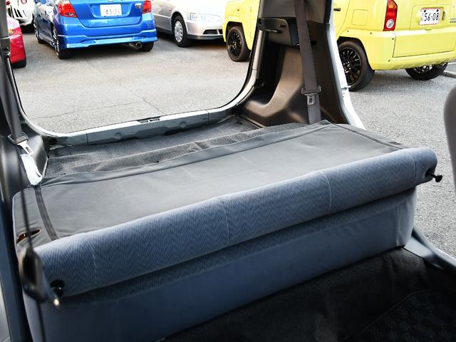 ミラ Ｌ　５ＭＴ　ＷｉｒｕｓＷｉｎレーシングマフラー　フルタップ車高調　社外１５インチアルミ　タイヤ残溝７分山　タワーバー　牽引フック　ディープコーンステアリング　社外シフトノブ　社外タコメーター　ＥＴＣ（62枚目）