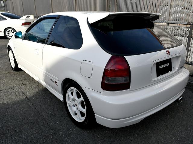 シビック タイプR 後期型 軽量ボンネット TEIN車高調 2ピーススリットローター ブレーキメッシュライン 無限マフラー 無限エアクリBOX DC2エキマニ FRタワーバー ピラーバー 純正赤RECARO 純正バイザー(9枚目)