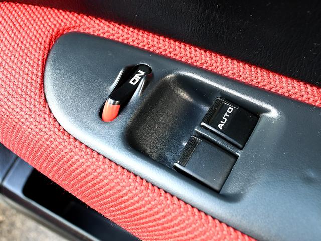 シビック タイプR 後期型 軽量ボンネット TEIN車高調 2ピーススリットローター ブレーキメッシュライン 無限マフラー 無限エアクリBOX DC2エキマニ FRタワーバー ピラーバー 純正赤RECARO 純正バイザー(54枚目)