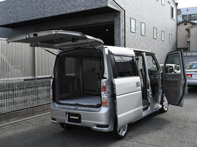 エブリイワゴン ＰＺターボスペシャル　後期型　ＡＬＰＩＮＥスマホリンクディスプレイオーディオ　バックカメラ　ドラレコ　ＥＴＣ　ＵＳＢポート×３　ＨＤＭＩ　両側オートスライドドア　オートステップ　フォグランプ　ＨＩＤ　キーレス　フルフラット（12枚目）