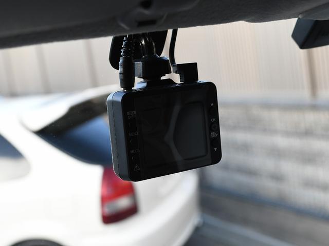 エブリイワゴン ＰＺターボスペシャル　後期型　ＡＬＰＩＮＥスマホリンクディスプレイオーディオ　バックカメラ　ドラレコ　ＥＴＣ　ＵＳＢポート×３　ＨＤＭＩ　両側オートスライドドア　オートステップ　フォグランプ　ＨＩＤ　キーレス　フルフラット（29枚目）