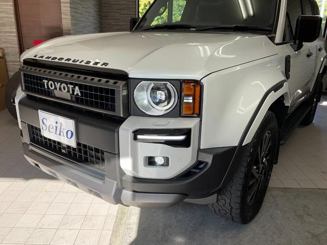 ランドクルーザー２５０ ＺＸファーストエディション　モデリスタフロントバンパーガード・リヤバンパーガーニッシュ・リヤスポイラー・シグネチャーイルミ・２０インチアルミ　ＪＡＯＳスキッドプレート　ＴＶ・パノラミックビューモニタ　サンルーフ　パワーバックドア（30枚目）