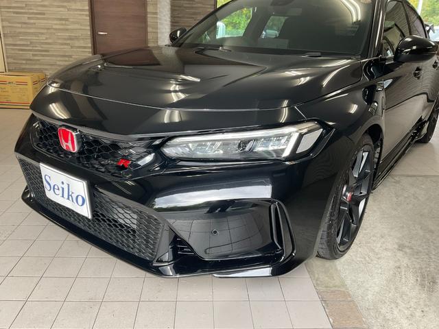 HONDA CIVIC TYPE R RACING BLACK PACKAGE