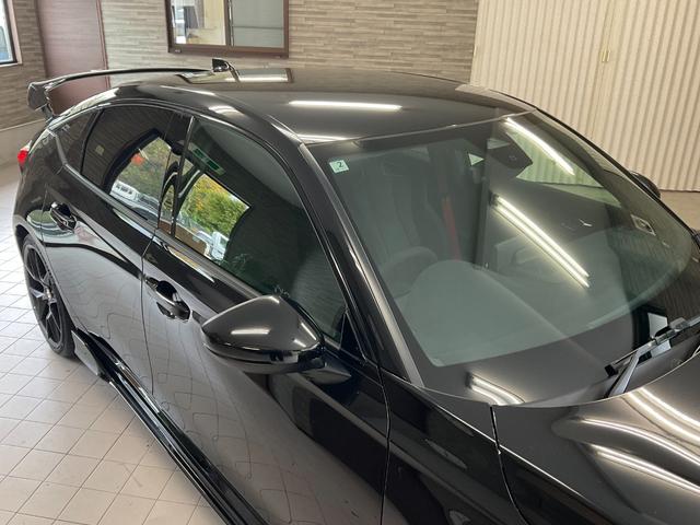 HONDA CIVIC TYPE R RACING BLACK PACKAGE