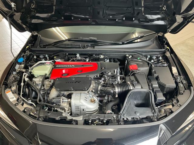 HONDA CIVIC TYPE R RACING BLACK PACKAGE