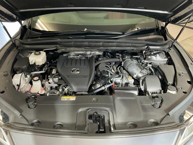 ＲＸ ＲＸ５００ｈ　Ｆスポーツパフォーマンス　ＲＸ５００ｈ　Ｆスポーツパフォーマンス（５名）　ＴＲＤエアロ・スポーツマフラー・ミラーカバー・リアウイング　パノラマルーフ　純正２１インチアルミホイール　輻射ヒーター　デジタルインナーミラー（46枚目）