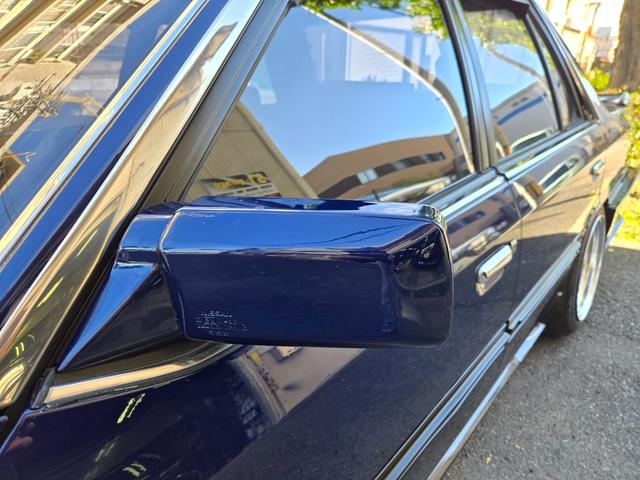 スカイライン ターボGT-E Xエクストラ 走行7万km代/フルエアロ/車高調/エクイップ01/マフラー/TS-X25/当時物momo32Φステアリング/オートワイパー/オーディオデッキ/全塗装/純正部品有/5MT/水中花シフト/L型エンジン(18枚目)