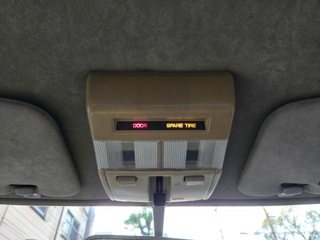 スカイライン ターボGT-E Xエクストラ 走行7万km代/フルエアロ/車高調/エクイップ01/マフラー/TS-X25/当時物momo32Φステアリング/オートワイパー/オーディオデッキ/全塗装/純正部品有/5MT/水中花シフト/L型エンジン(48枚目)