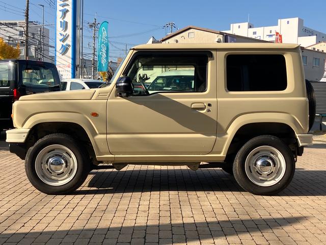 ジムニー ＸＣ　ダムドエアロ　パナソニックナビ　ＥＴＣ　ＤＥＡＮホイール　ラゲッジネット　シートカバー　センターコンソール　ＤＡＭＤ（13枚目）