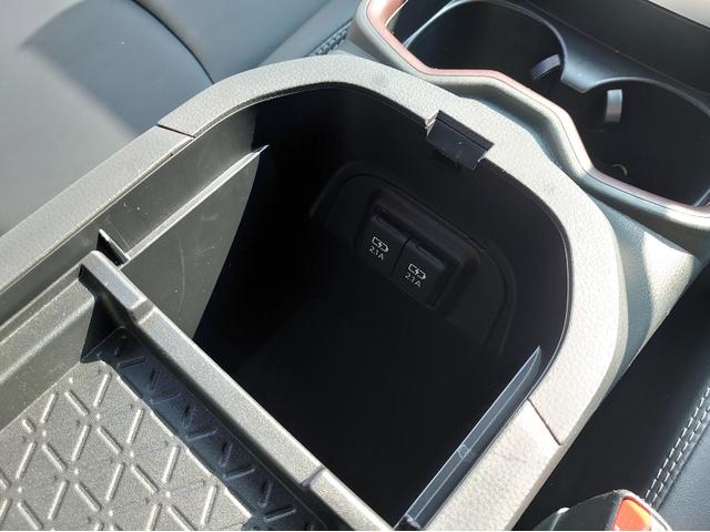4WD/Sunroof/LeatherSeat/OneOwner/Sunroof/Navi/CD/DVD/AW/LeatherSeat/PowerSeat/BackCamera