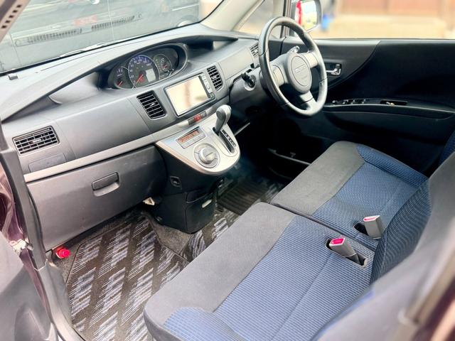 ムーヴ カスタム　ＲＳ　ターボエンジン／タイミングチェーン車／ＨＩＤヘッドライト／純正１６インチアルミホイール／メモリーナビ／ＴＶ／ＭＯＭＯステアリング／革巻きシフトレバー／（19枚目）