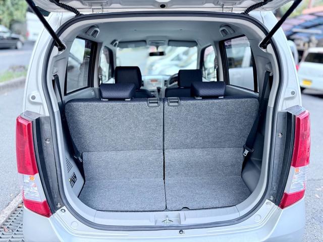 ワゴンＲ 　回転シート／キーレス／純正オーディオ／電動格納ドアミラー／タイミングチェーン車／ヘッドライトレベライザー／フロアマット／ドアバイザー／（15枚目）