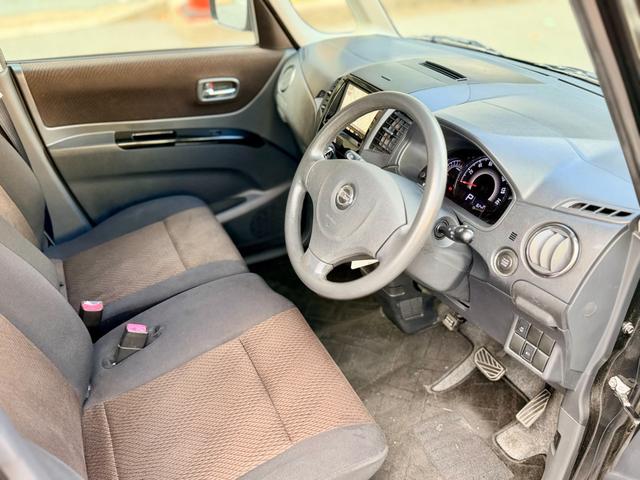 ルークス ハイウェイスター　純正ナビ／左パワースライドドア／純正アルミ／フルフラットシート／ＨＩＤヘッドライト／プッシュスタート／フロアマット／タイミングチェーン／（4枚目）