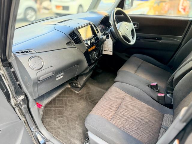 ルークス ハイウェイスター　純正ナビ／左パワースライドドア／純正アルミ／フルフラットシート／ＨＩＤヘッドライト／プッシュスタート／フロアマット／タイミングチェーン／（18枚目）