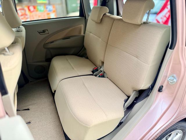 ムーヴ Ｘリミテッド　純正ナビ／ワンセグＴＶ／プッシュスタート／エコアイドル／バックカメラ／ベンチシート／ドアバイザー／タイミングチェーン車／フロアマット／純正アルミ／（11枚目）