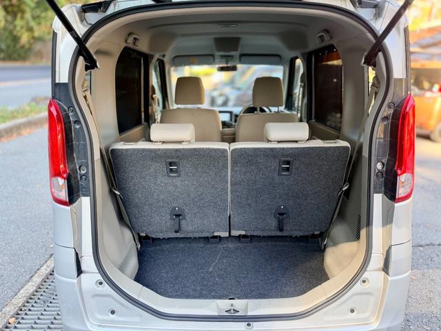 スペーシア Ｘ　社外ナビ／ワンセグＴＶ／左パワースライドドア／プッシュスタート／ベンチシート／アイドリングストップ／ヘッドライトレベライザー／運転席シートリフター／収納機能付き助手席／（14枚目）