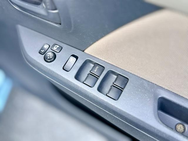 ワゴンR FX 純正オーディオ/キーレス/ベンチシート/タイミングチェーン車/フロアマット/エネチャージ/アイドリングストップ/電動格納ドアミラー/オートエアコン/(7枚目)