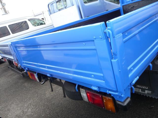 エルフトラック フラットロー　１．５ｔフラットフロー／車輛総重量３７５５ｋｇ（9枚目）