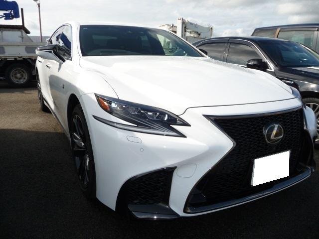 ＬＳ ＬＳ５００　Ｆスポーツ　セーフティシステム＋Ａ☆ＨＵＤ☆ＢＳＭ☆ドラレコ☆パノラビックビューモニター☆純正全画面ＳＤナビ☆フルセグＴＶ☆ランフラットタイヤ☆黒本革☆衝突軽減☆３年保証☆走行無制限☆（3枚目）