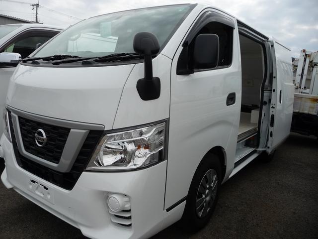ＮＶ３５０キャラバンバン クールバン５℃設定　エマージェンシーブレーキ付　積載量１２５０ｋｇ　冷凍機メーカー（サーモキング）☆キーレス☆ＥＴＣ☆バックカメラ（ｃｉａｒｉｏｎ　ＣＪ－７６００）（5枚目）