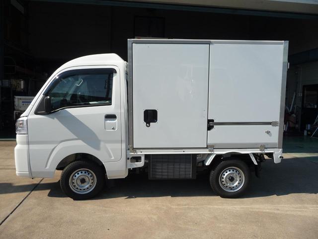 ハイゼットトラック 冷蔵冷凍車-5℃〜+20℃ 片側スライドドア仕様 積載量350kg車線逸脱抑制制御機能・衝突回避支援ブレーキ機能・スマートアシスト・スマートインナーミラー ・バックカメラ・バックドアアンバー&90度ストッパー☆オーバーヘッドシェルフ(10枚目)