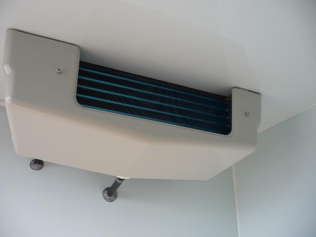 キャリイトラック 　冷凍車－５℃〜＋２０℃設定☆スタンバイ付☆２ＷＡＹ助手席側スライド仕様☆積載量３５０ｋｇ☆スズキセーフティサポート☆デュアルカメラブレーキサポート☆誤発進制御機能☆ブレーキ制御付後方誤発進制御機能（26枚目）