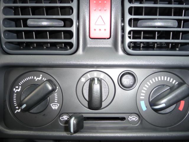 キャリイトラック 　冷凍車－５℃〜＋２０℃設定☆スタンバイ付☆２ＷＡＹ助手席側スライド仕様☆積載量３５０ｋｇ☆スズキセーフティサポート☆デュアルカメラブレーキサポート☆誤発進制御機能☆ブレーキ制御付後方誤発進制御機能（50枚目）