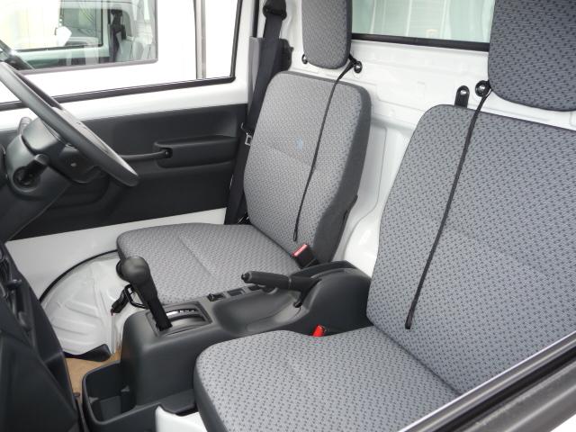 キャリイトラック 　冷凍車－５℃〜＋２０℃設定☆スタンバイ付☆２ＷＡＹ助手席側スライド仕様☆積載量３５０ｋｇ☆スズキセーフティサポート☆デュアルカメラブレーキサポート☆誤発進制御機能☆ブレーキ制御付後方誤発進制御機能（64枚目）