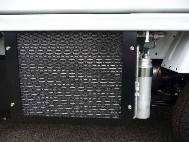 キャリイトラック 　冷凍車－５℃〜＋２０℃設定☆スタンバイ付☆２ＷＡＹ助手席側スライド仕様☆積載量３５０ｋｇ☆スズキセーフティサポート☆デュアルカメラブレーキサポート☆誤発進制御機能☆ブレーキ制御付後方誤発進制御機能（67枚目）
