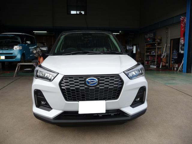 ロッキー プレミアムG HEV パノラマモニターパック☆9インチスマホ連携DA・TV☆スマートアシスト☆シートヒーター☆フルLEDヘッドランプ☆ USBソケット(4枚目)