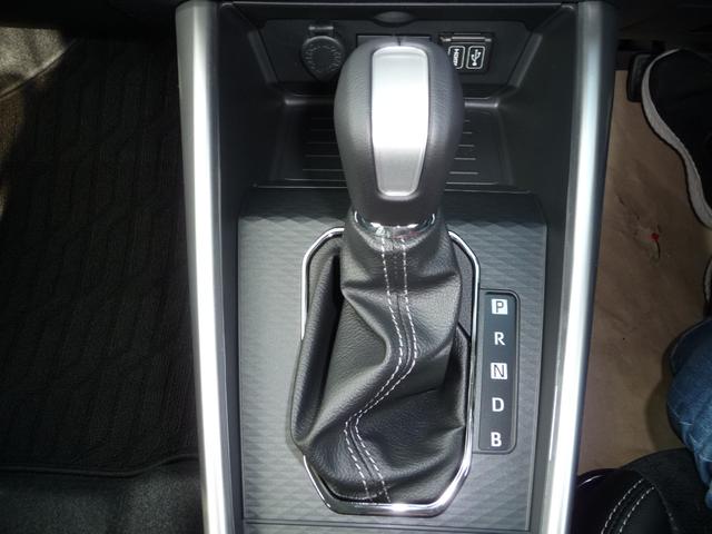 ロッキー プレミアムG HEV パノラマモニターパック☆9インチスマホ連携DA・TV☆スマートアシスト☆シートヒーター☆フルLEDヘッドランプ☆ USBソケット(41枚目)