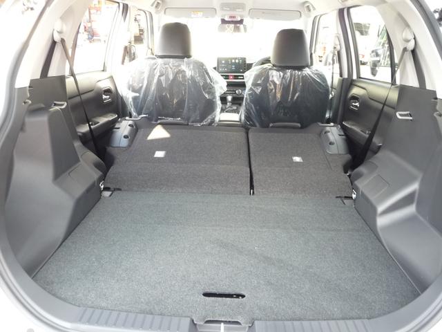 ロッキー プレミアムG HEV パノラマモニターパック☆9インチスマホ連携DA・TV☆スマートアシスト☆シートヒーター☆フルLEDヘッドランプ☆ USBソケット(61枚目)